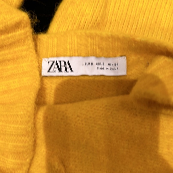 🌟Zara sweater tank cardigan set in yellow gold🌟- size S *never worn*👸🏼🌟 - Picture 4 of 4